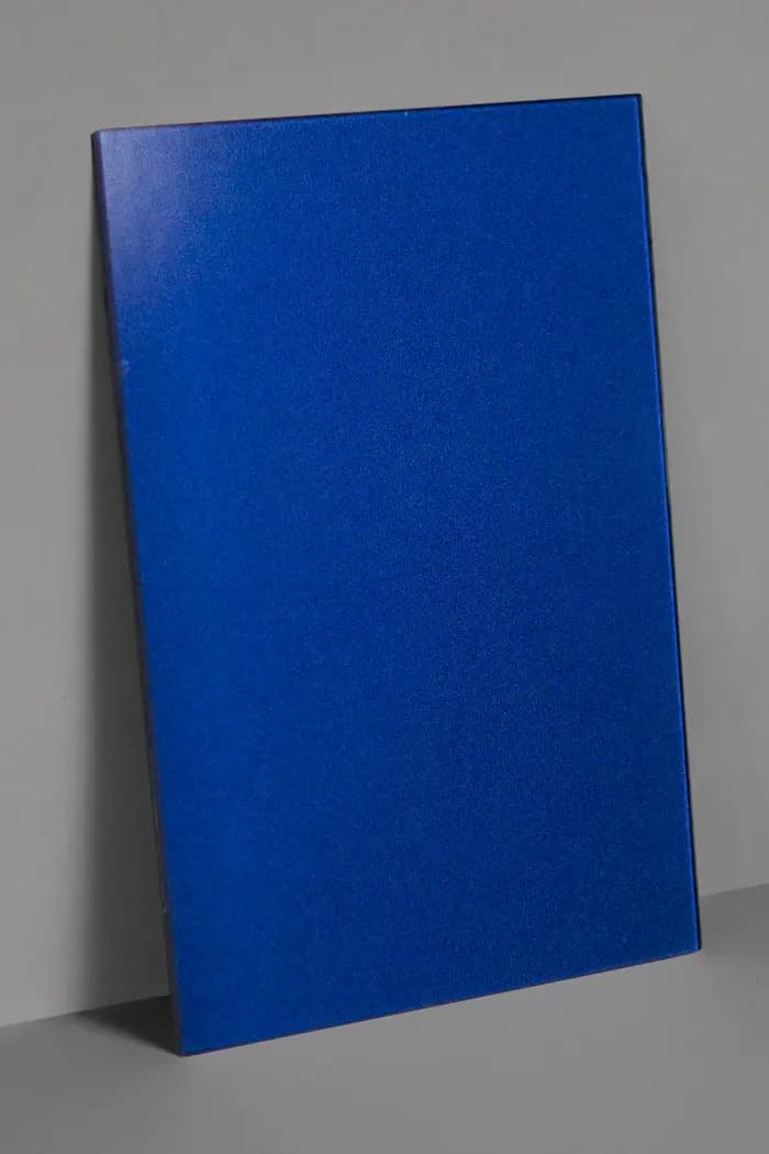 Metallic gentiaanblauw gekleurd zonnepaneel ME-853 | Metallic gentian blue solar panel ME-853 | Metallisches Enzianblaues Solarmodul ME-853 | Solarix