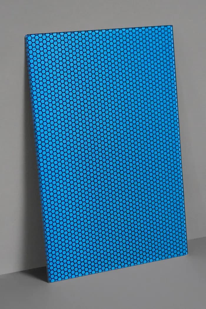 Metallic helder donker blauw gekleurd zonnepaneel ME-874  | Metallic bright deep blue colored solar panel ME-874 | Metallisch leuchtend dunkelblau gefärbtes Solarmodul ME-874 | Solarix