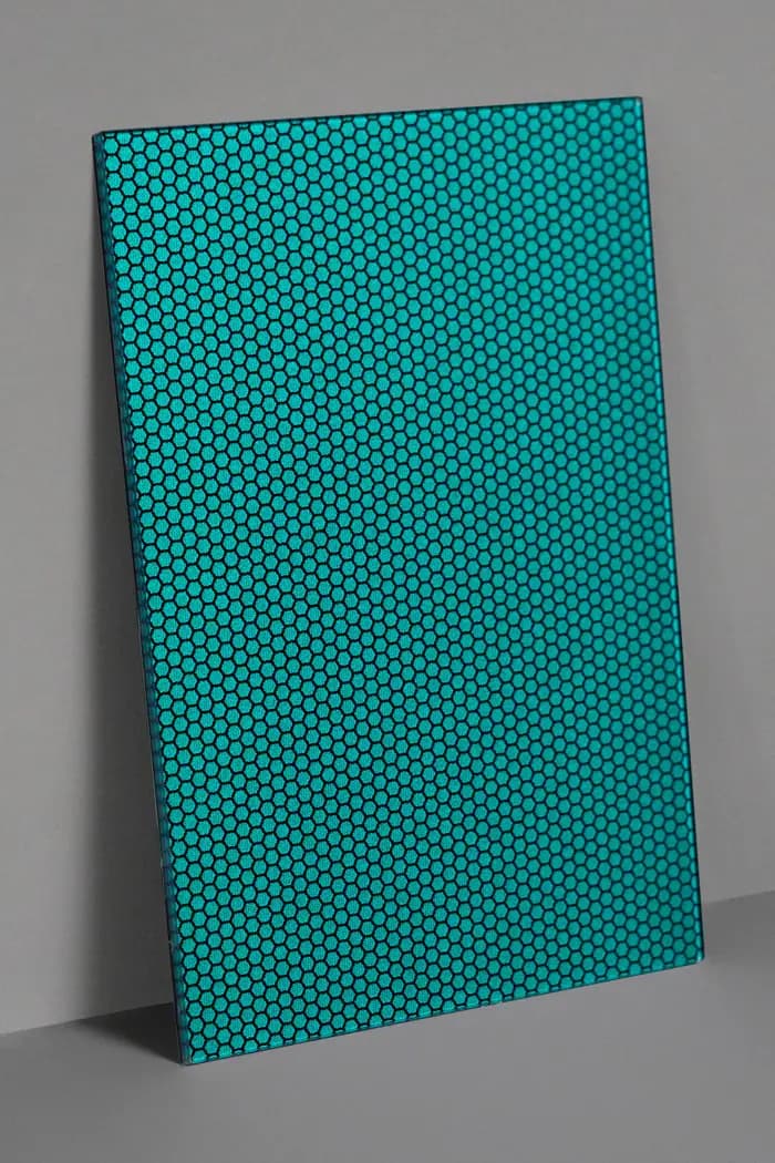 Metallic oceaan groen gekleurd zonnepaneel ME-875 | Metallic ocean green colored solar panel ME-875 | Metallisch ozeangrünes Solarpanel ME-875  | Solarix