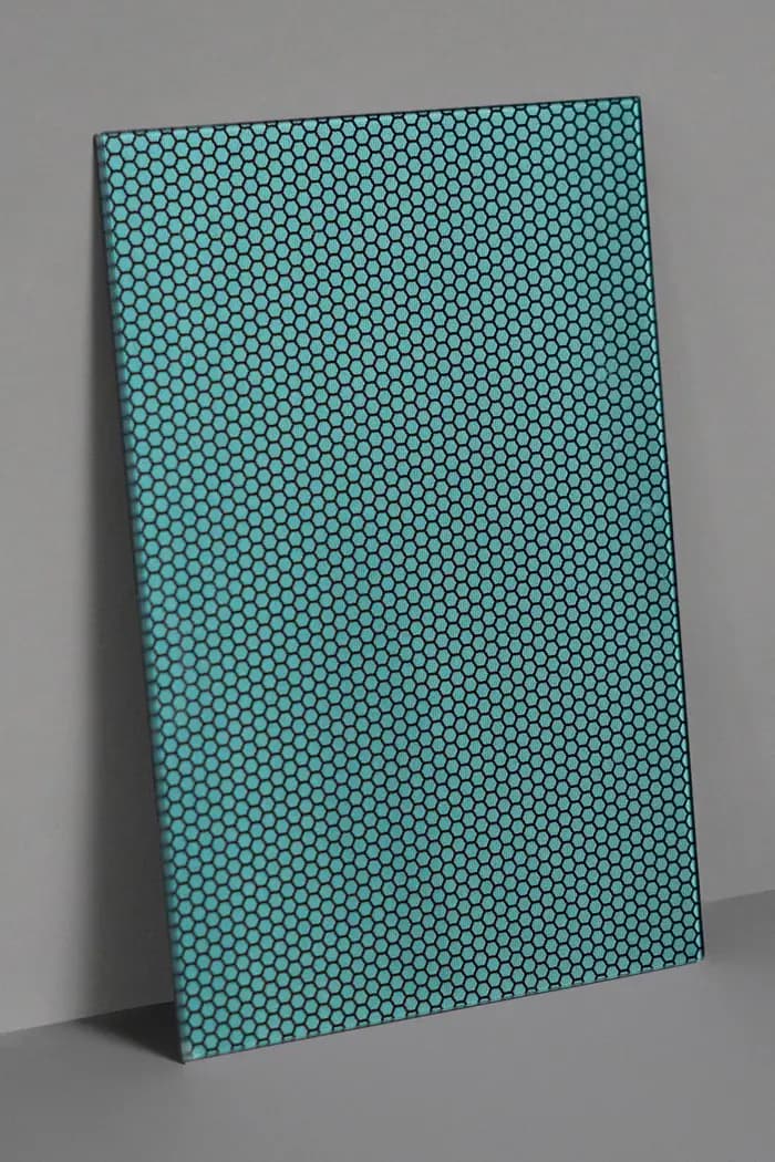 Metallic puur groen gekleurd zonnepaneel ME-884 | Metallic pure green colored solar panel ME-884 | Metallisch rein grün gefärbtes Solarmodul ME-884 | Solarix
