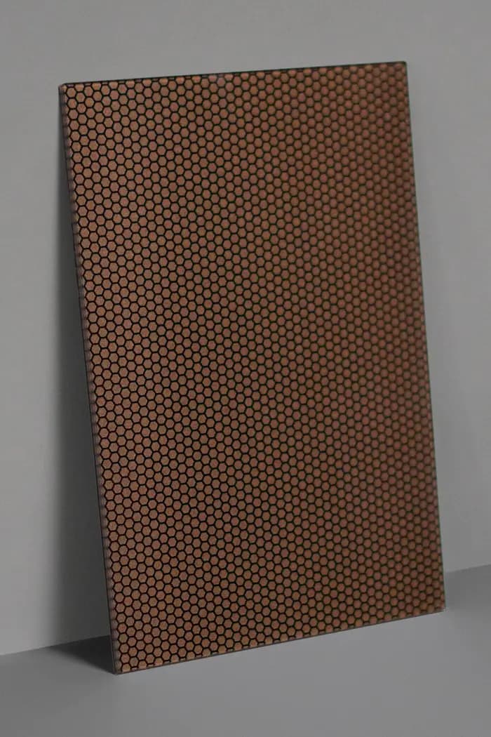 Metallic terracota gekleurd zonnepaneel ME-T-5-898 | Metallic Terracotta colored solar panel ME-T-5-898 | Metallisches Terrakotta gefärbtes Solarmodul ME-t-5-898 | Solarix